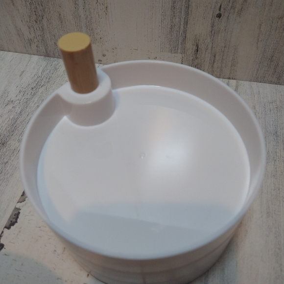 The 2 Bandits Tiered Catchall Jewelry Tray - Picture 5 of 6